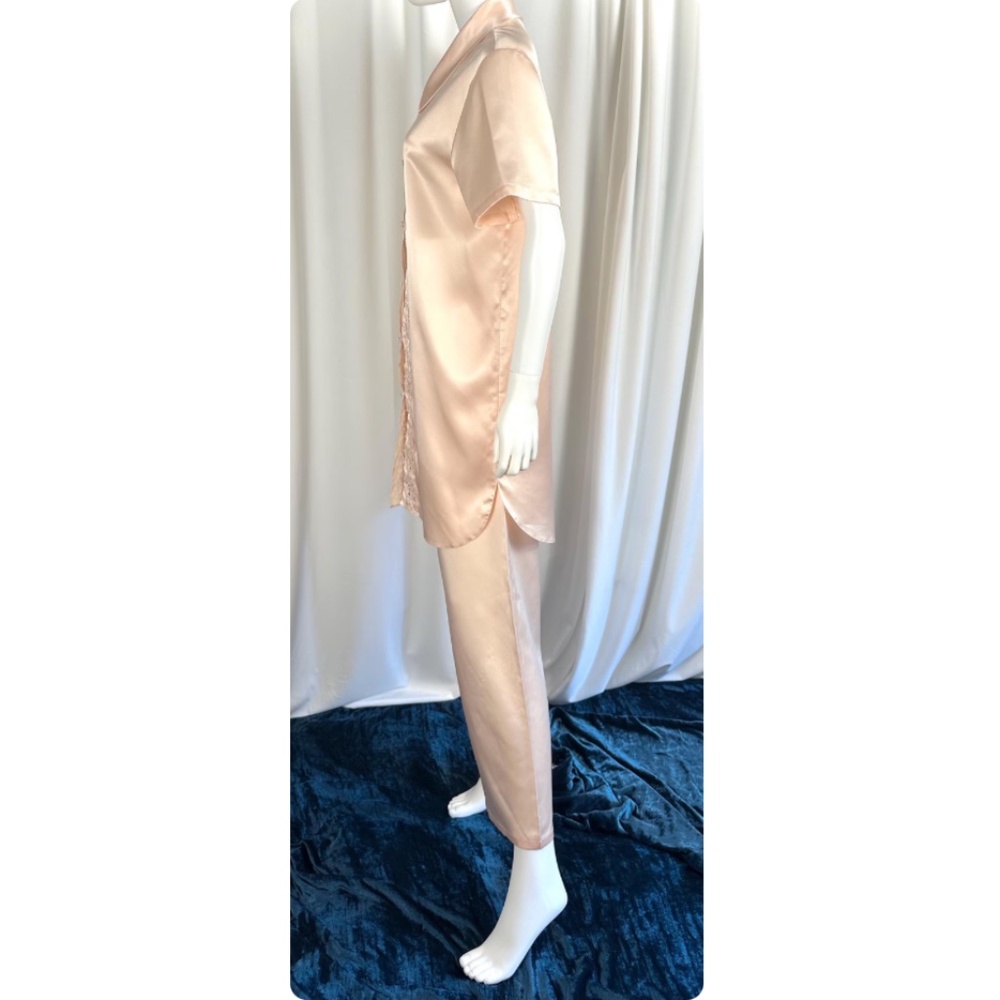 Vintage Marks & Spencer Two Piece Shirt and Pants Satin Set in Blush Pink - M/L - Picture 6 of 10